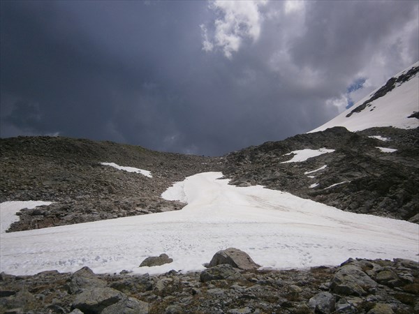 Подъём на перевал Кара-Джаш
